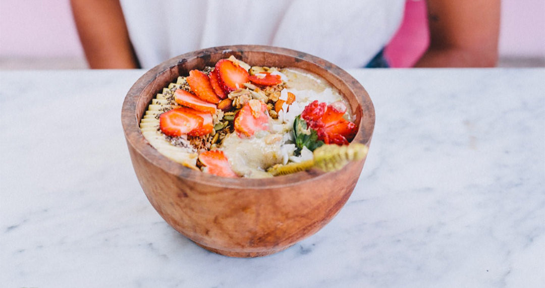 CAMILA'S SMOOTHIE BOWL RECIPE + BALI TRAVEL RECOMMENDATIONS - Sisstrevolution