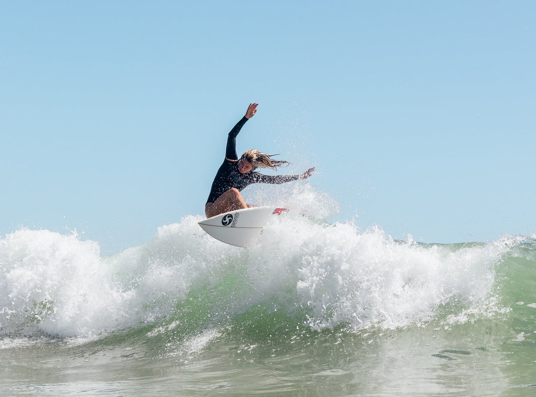SAWYER LINDBLAD - Sisstrevolution