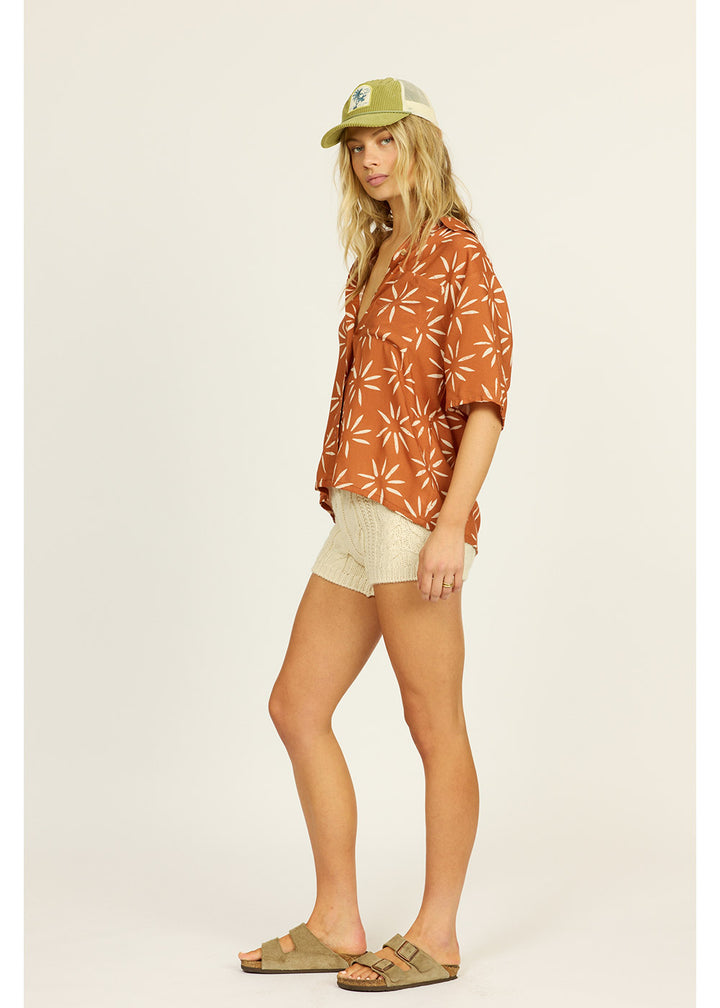 Sandy Cheeks Woven