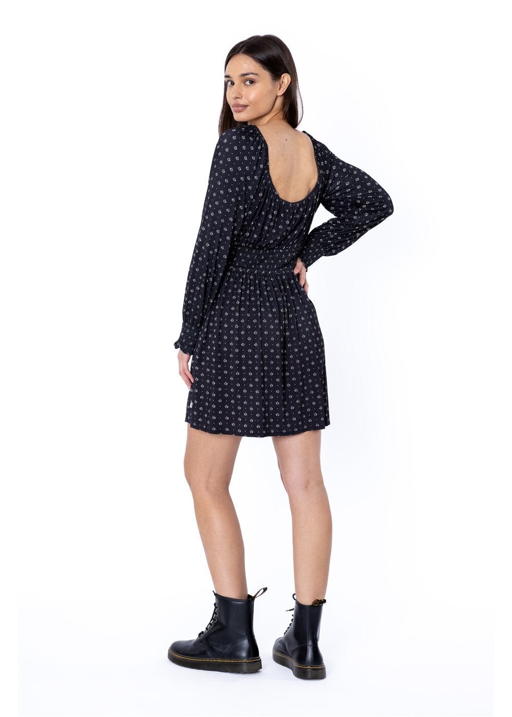 Cocoa Beach Knit Ls Dress - Sisstrevolution